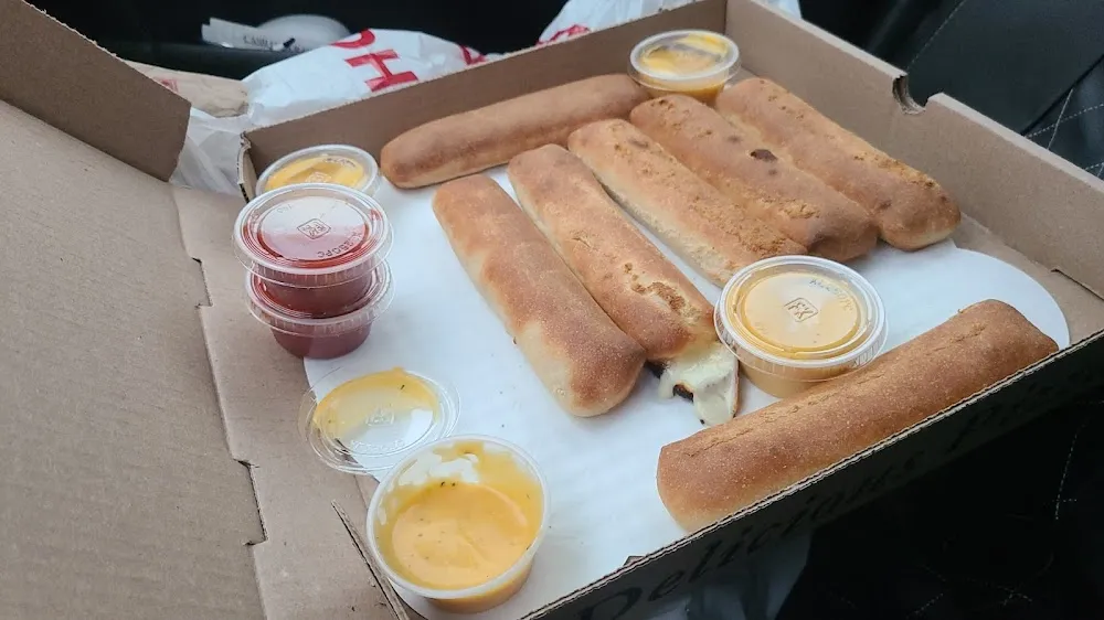 Cheese Filled Breadsticks Garlic Parm Sauce Marinara Sauce